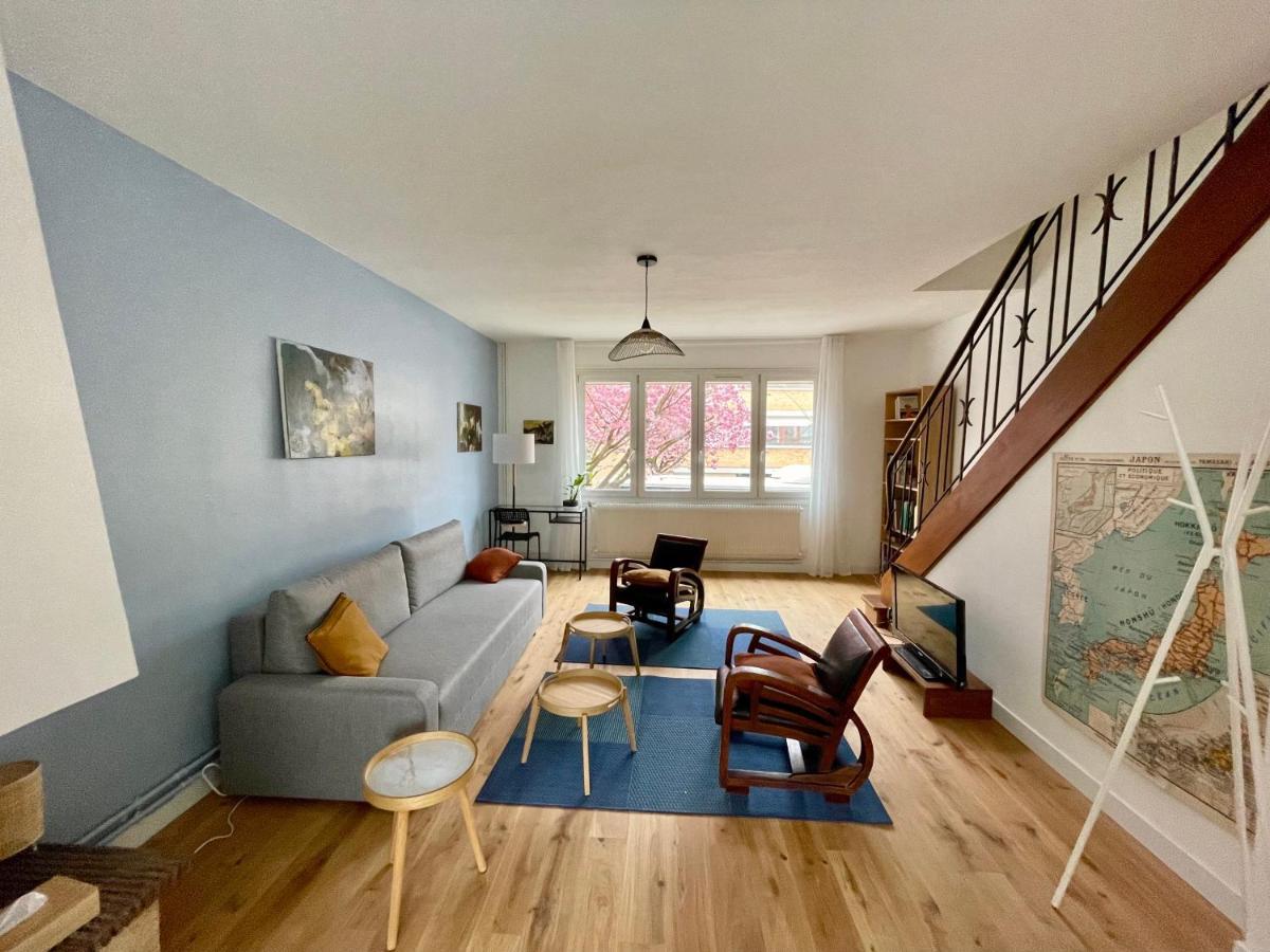 릴 La Chambre Jaune Maison Avec Grande Terrasse Et Garage Prive 빌라 외부 사진