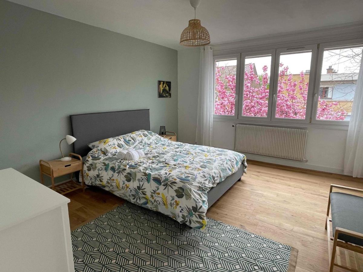 릴 La Chambre Jaune Maison Avec Grande Terrasse Et Garage Prive 빌라 외부 사진